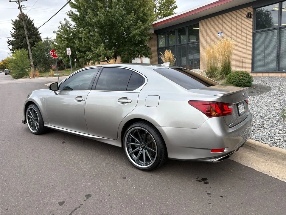 2015 Lexus GS 4th Gen - Image 21 of 21