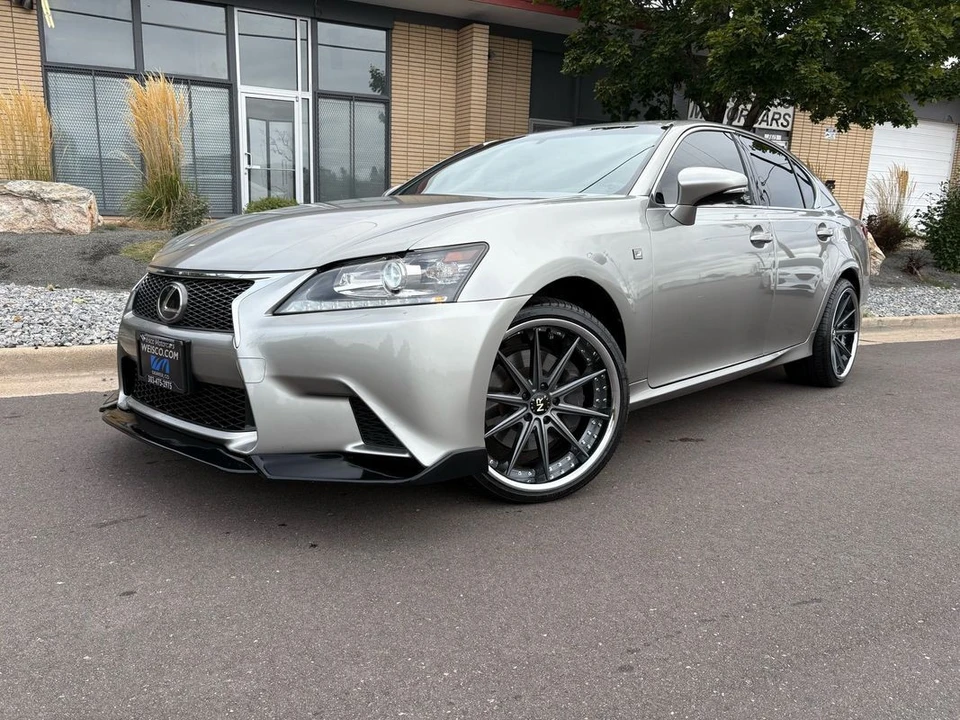 2015 Lexus GS 4th Gen - Image 11 of 21