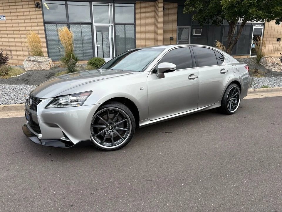 2015 Lexus GS 4th Gen - Image 14 of 21