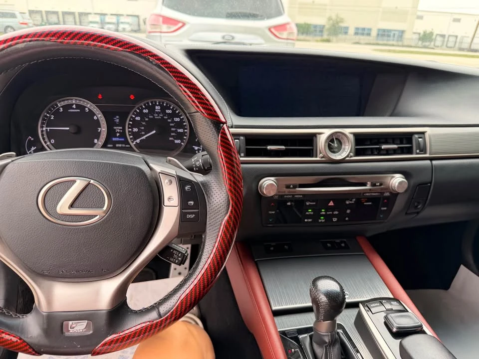 2015 Lexus GS 4th Gen - Image 3 of 9
