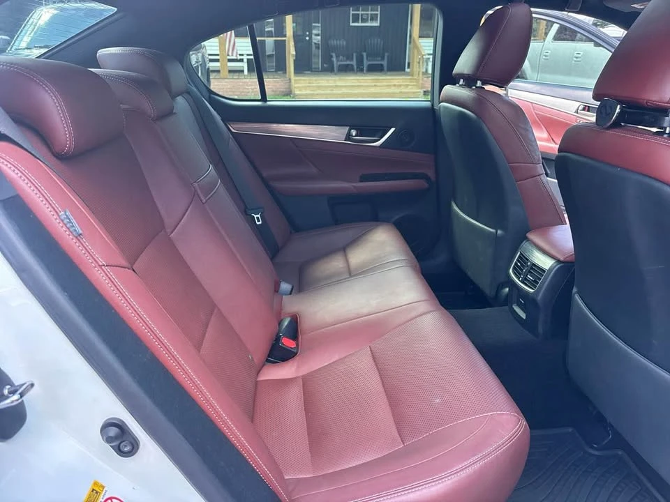 2015 Lexus GS 4th Gen - Image 15 of 18