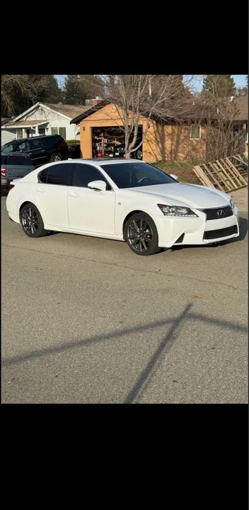 2015 Lexus GS 4th Gen - Image 3 of 18