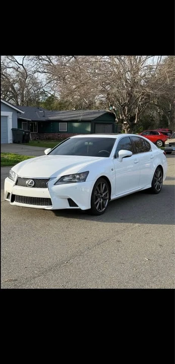 2015 Lexus GS 4th Gen - Image 14 of 18