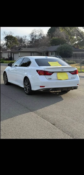 2015 Lexus GS 4th Gen - Image 9 of 18