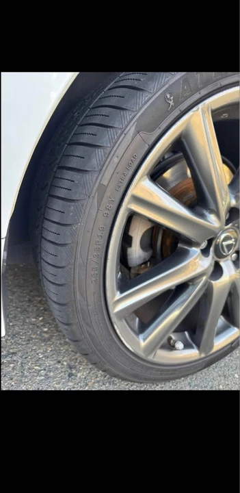 2015 Lexus GS 4th Gen - Image 18 of 18
