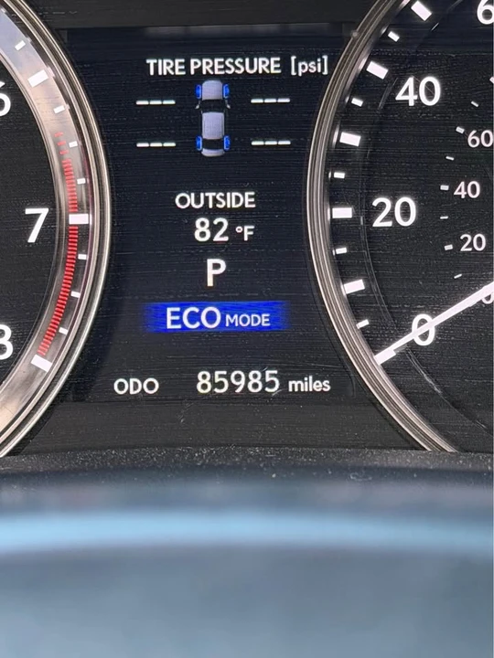 2015 Lexus GS 4th Gen - Image 15 of 18