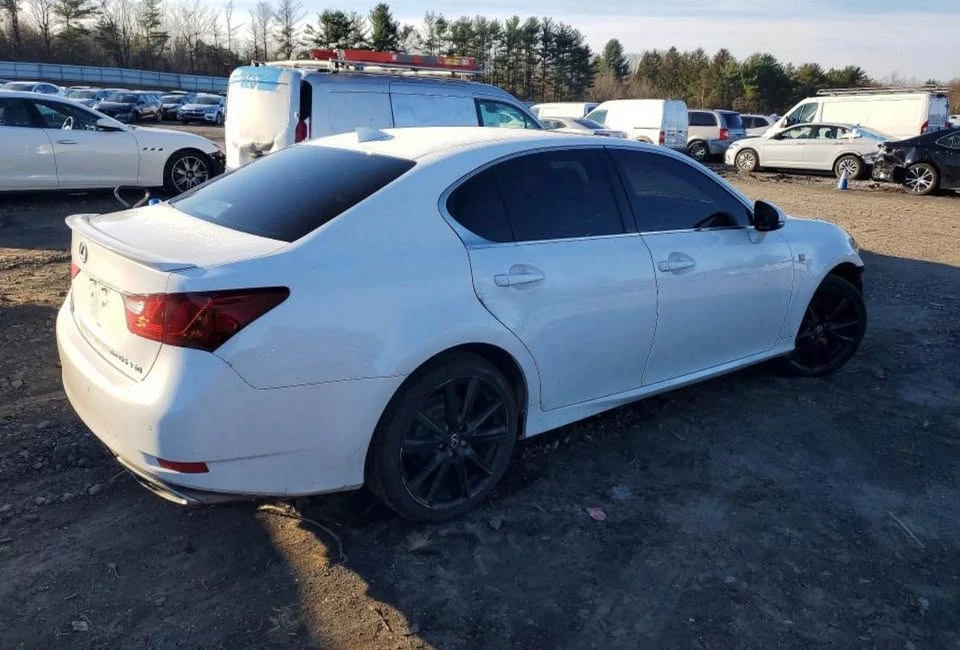 2015 Lexus GS 4th Gen - Image 3 of 11