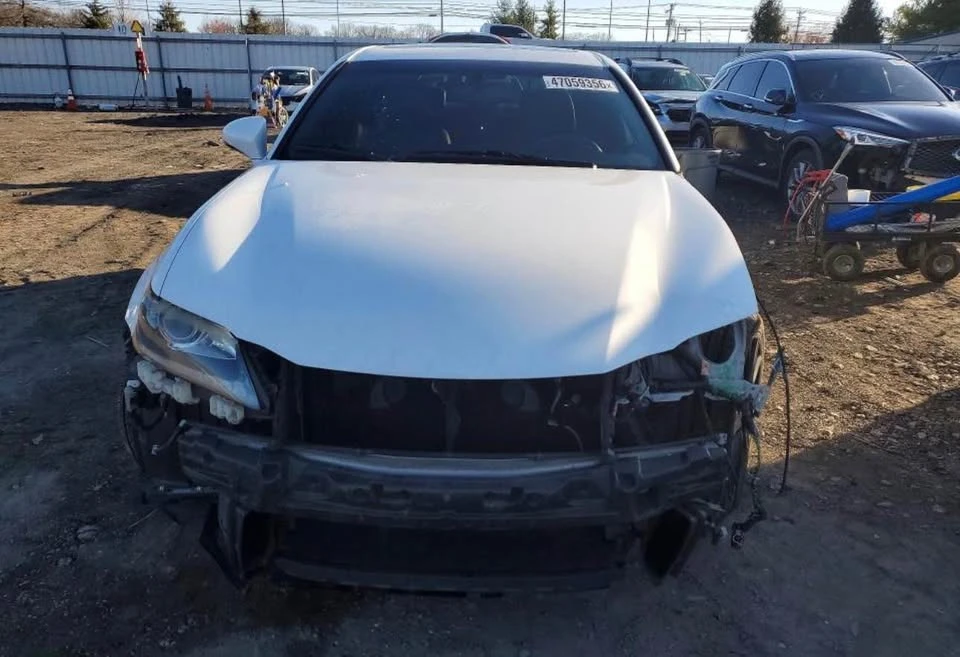 2015 Lexus GS 4th Gen - Image 5 of 11