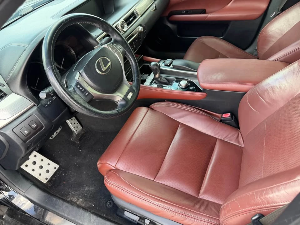 2015 Lexus GS 4th Gen - Image 11 of 12