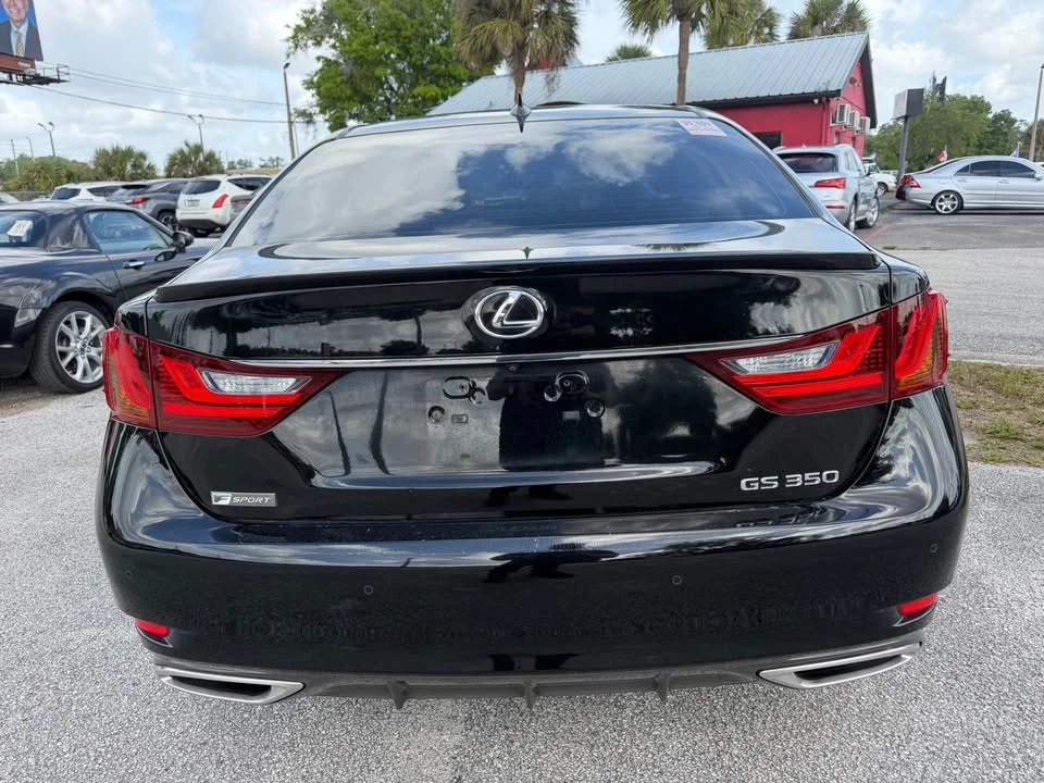 2015 Lexus GS 4th Gen - Image 2 of 12