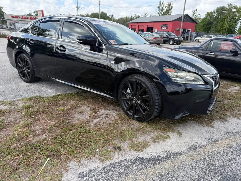 2015 Lexus GS 4th Gen - Image 3 of 12