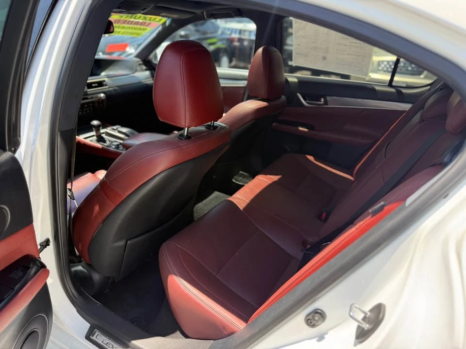 2015 Lexus GS 4th Gen - Image 10 of 20