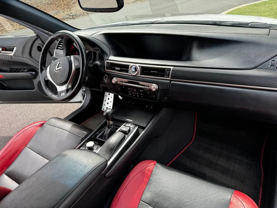 2015 Lexus GS 4th Gen - Image 9 of 20