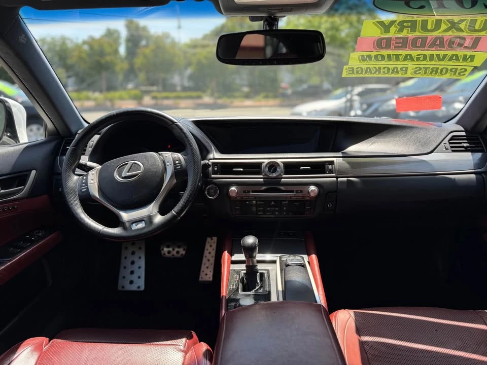 2015 Lexus GS 4th Gen - Image 16 of 20