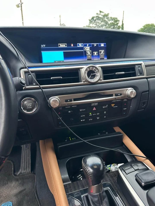 2015 Lexus GS 4th Gen - Image 11 of 12