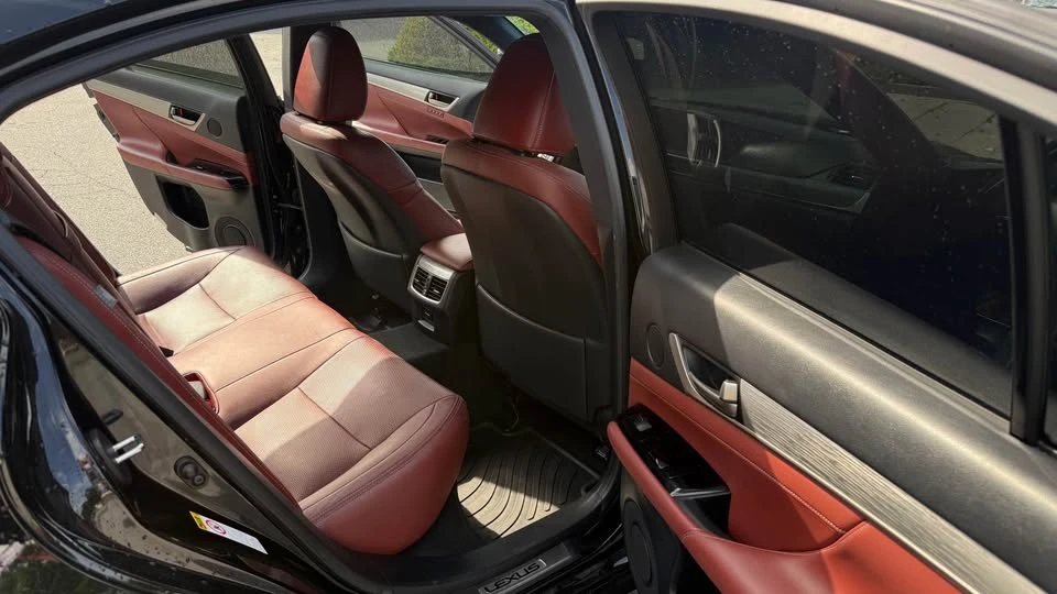 2015 Lexus GS 4th Gen - Image 10 of 20