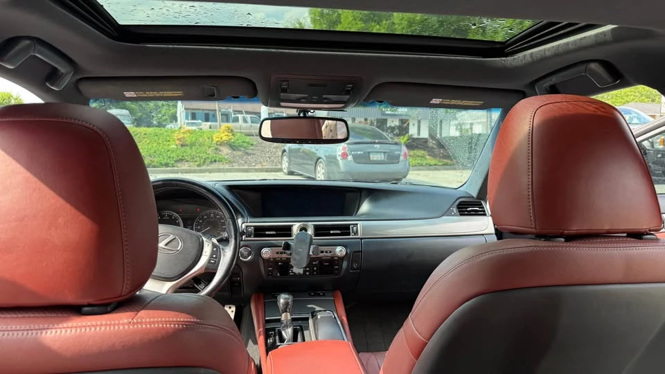 2015 Lexus GS 4th Gen - Image 13 of 20
