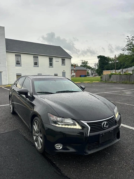 2015 Lexus GS 4th Gen - Image 2 of 12