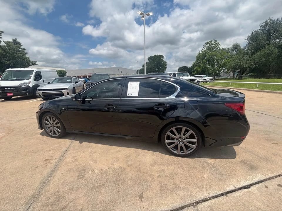 2015 Lexus GS 4th Gen - Image 3 of 9