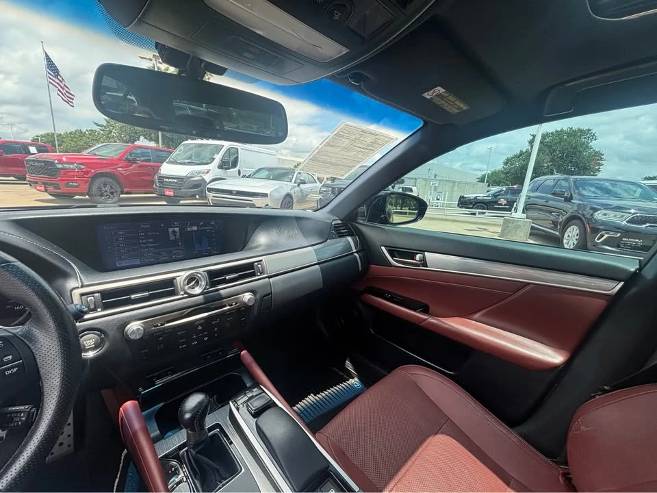 2015 Lexus GS 4th Gen - Image 8 of 9