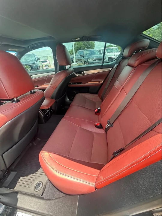 2015 Lexus GS 4th Gen - Image 7 of 9