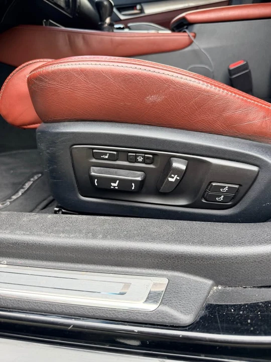 2015 Lexus GS 4th Gen - Image 8 of 9