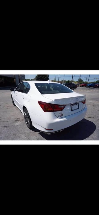 2015 Lexus GS 4th Gen - Image 2 of 17