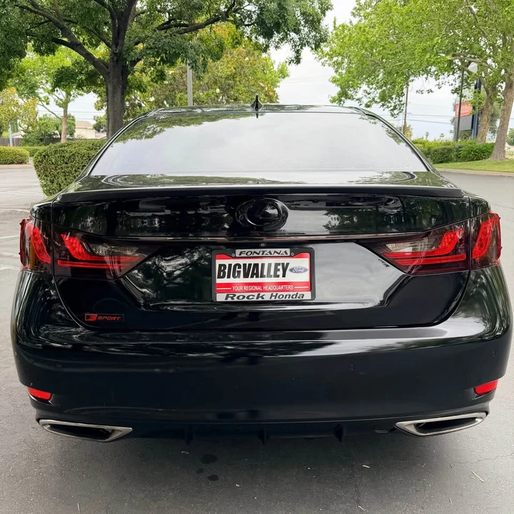2015 Lexus GS 4th Gen - Image 2 of 9