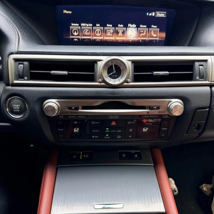 2015 Lexus GS 4th Gen - Image 6 of 9