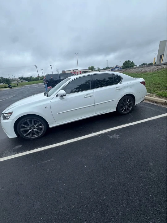 2015 Lexus GS 4th Gen - Image 11 of 17