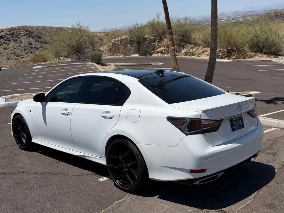 2015 Lexus GS 4th Gen - Image 10 of 20