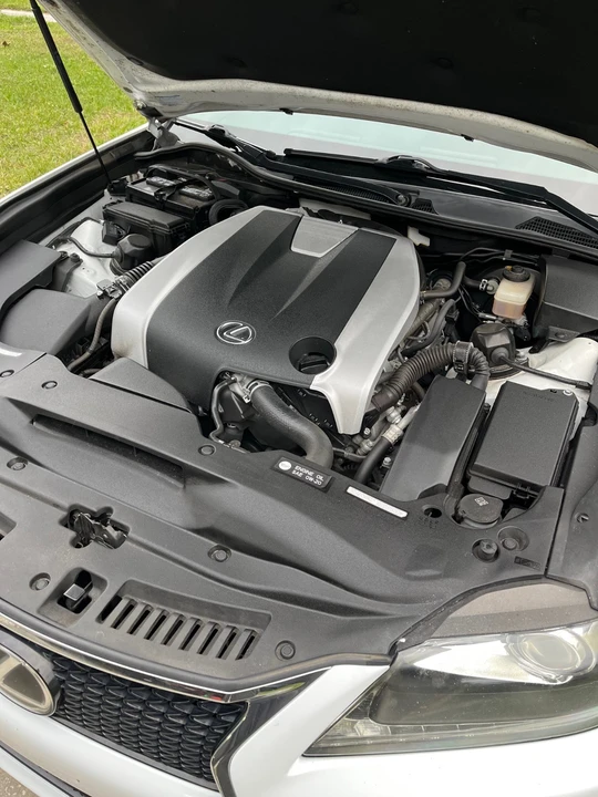 2015 Lexus GS 4th Gen - Image 9 of 18
