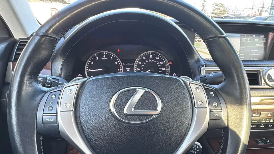 2015 Lexus GS 4th Gen - Image 10 of 18