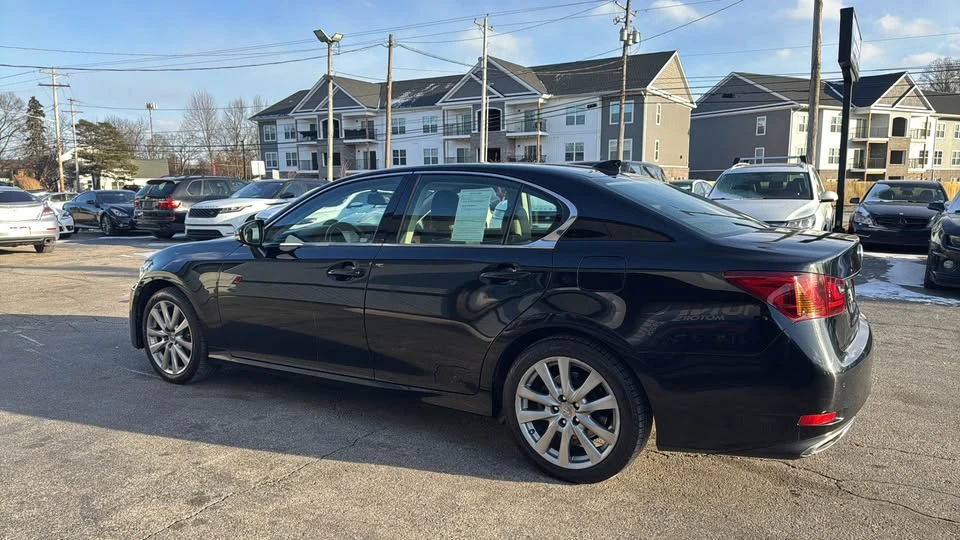 2015 Lexus GS 4th Gen - Image 4 of 18