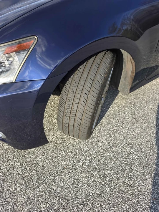 2015 Lexus GS 4th Gen - Image 14 of 15
