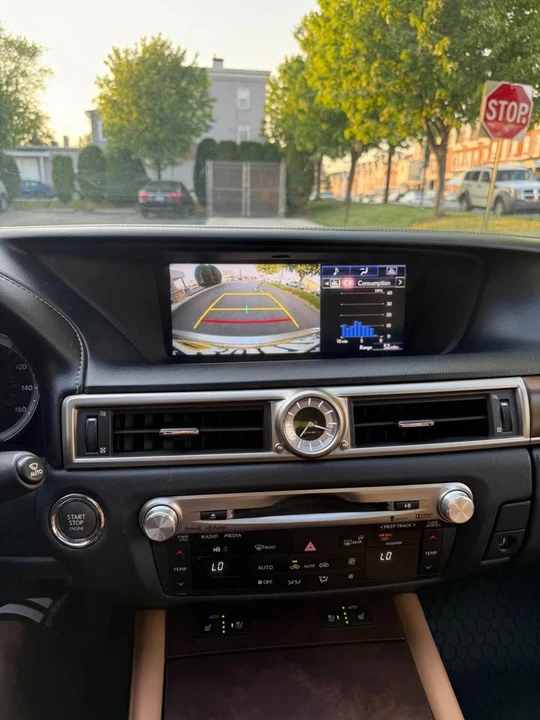 2015 Lexus GS 4th Gen - Image 14 of 21