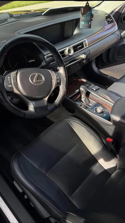 2015 Lexus GS 4th Gen - Image 4 of 5