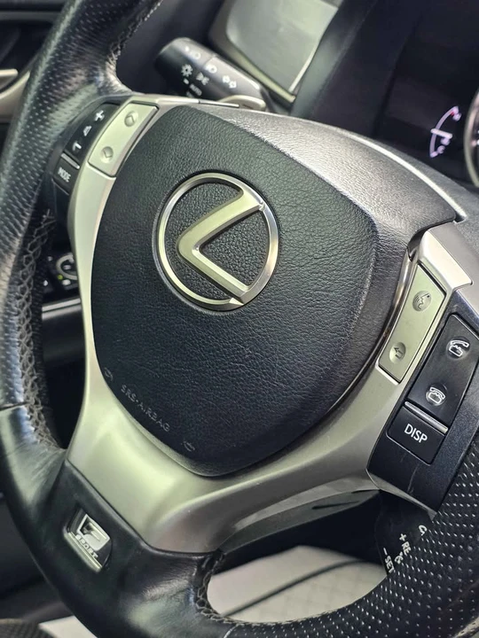 2015 Lexus GS 4th Gen - Image 13 of 19