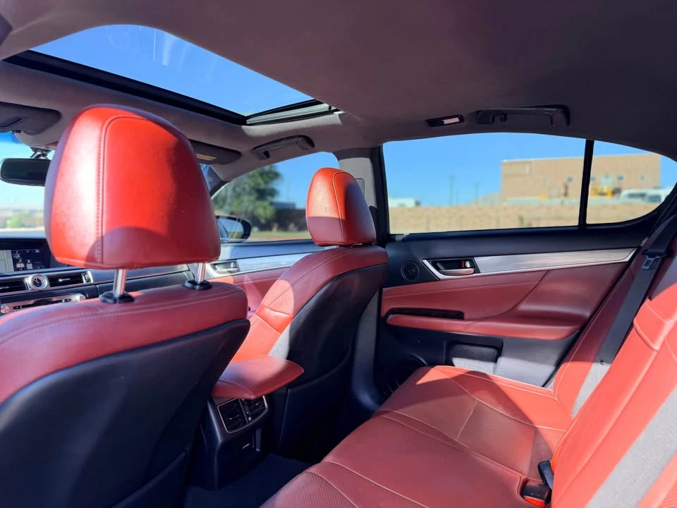 2015 Lexus GS 4th Gen - Image 13 of 13