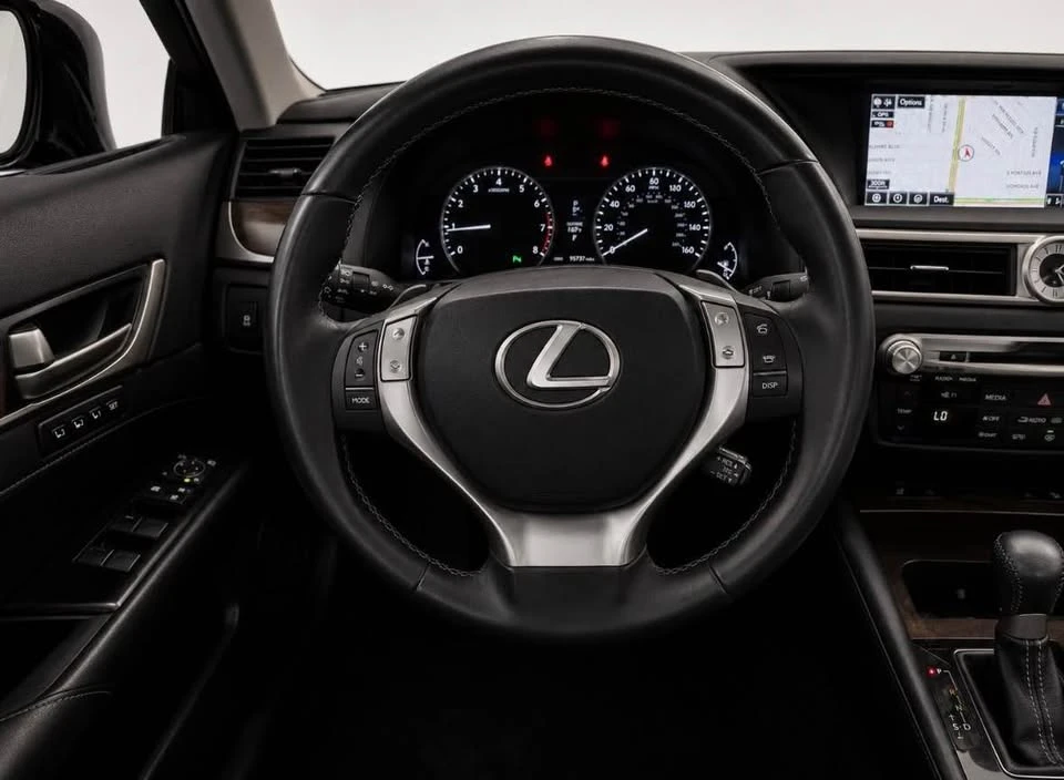 2015 Lexus GS 4th Gen - Image 19 of 20