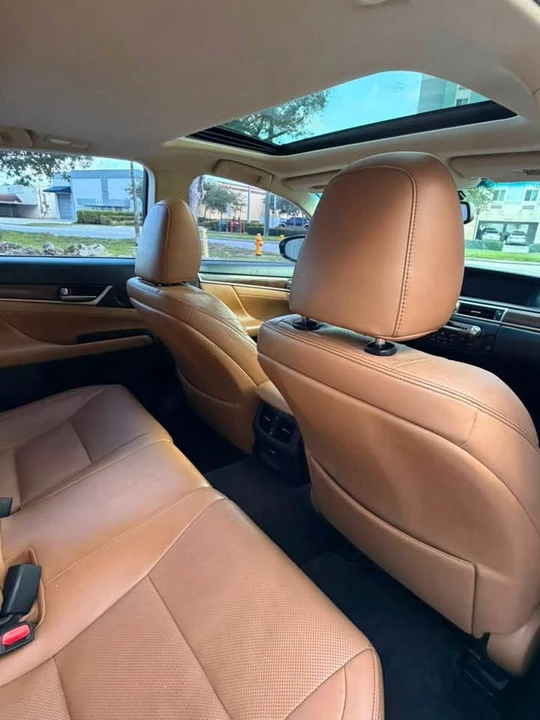 2015 Lexus GS 4th Gen - Image 18 of 18