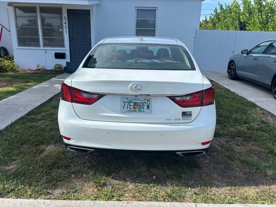 2015 Lexus GS 4th Gen - Image 7 of 19