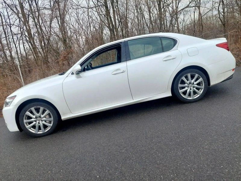 2015 Lexus GS 4th Gen - Image 4 of 12