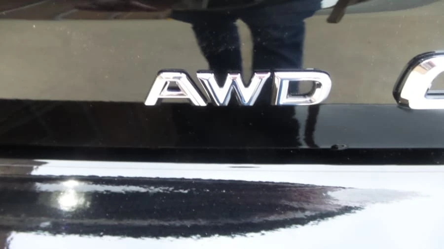 2015 Lexus GS 4th Gen - Image 12 of 31