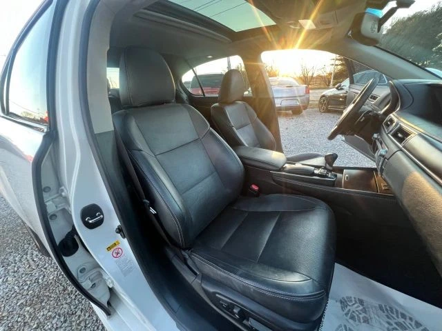 2015 Lexus GS 4th Gen - Image 16 of 19
