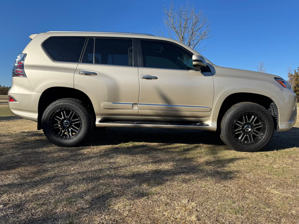 2015 Lexus GX 2nd Gen - Image 15 of 31