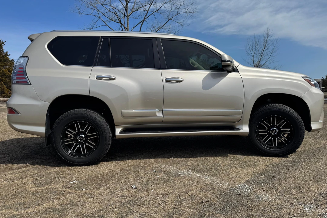 2015 Lexus GX 2nd Gen - Image 14 of 31
