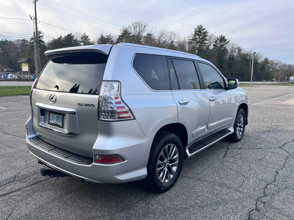 2015 Lexus GX 2nd Gen - Image 10 of 31