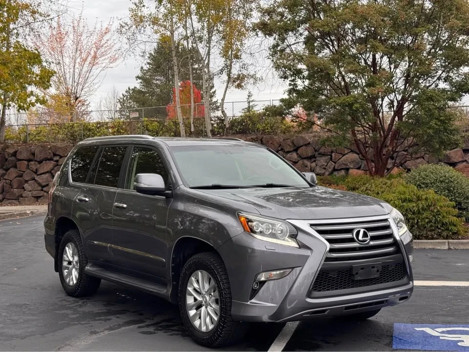 2015 Lexus GX 2nd Gen - Image 3 of 15