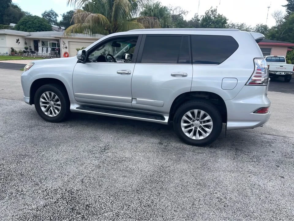 2015 Lexus GX 2nd Gen - Image 9 of 14